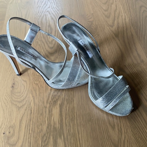 Caparros from Nordstrom Size 8 Silver Heels - Picture 1 of 4